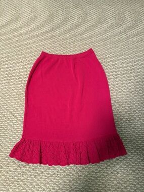Bloomingdale's Fuchsia Knit Pencil Skirt with Ruffle Hem